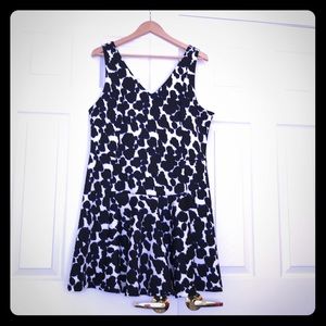 Sleeveless dress, size XL, worn once